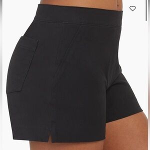 SPANX Polished Stretch Cotton Pull on High Waist Black Women's Shorts Classic